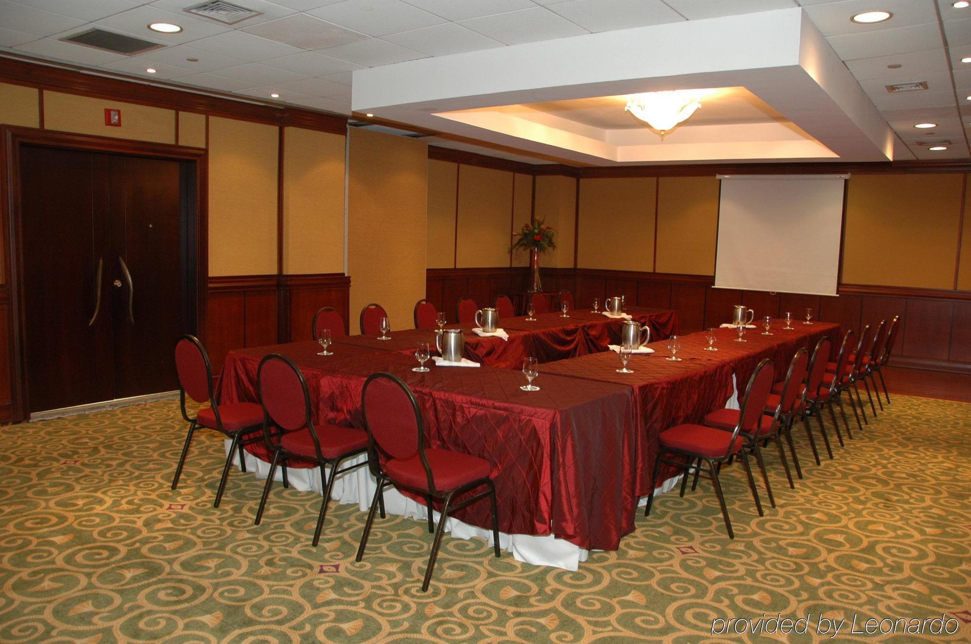 Crowne Plaza San Pedro Sula Hotel Exterior photo